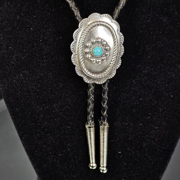 Bolo Tie With Green Stone Mens Read - Picture 1 of 9